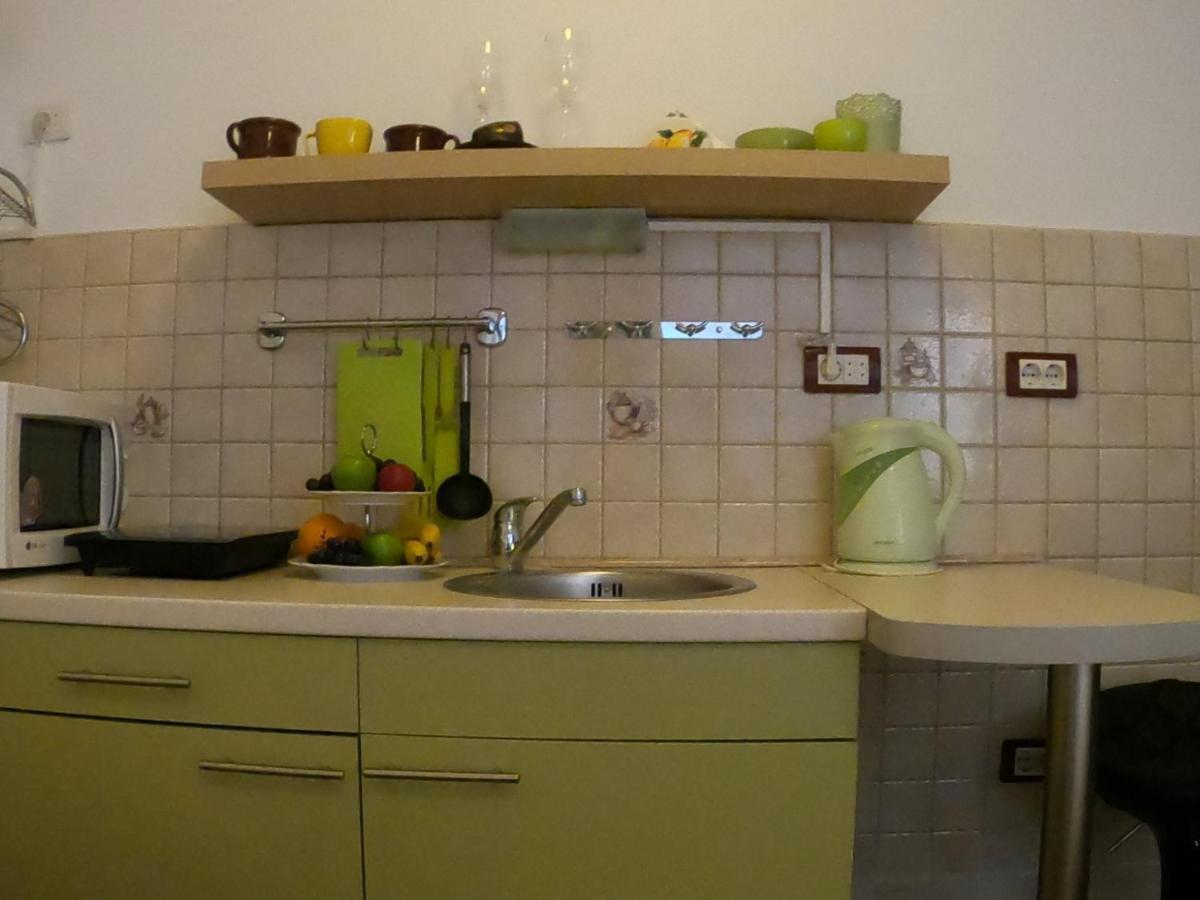 Apartment Tarita Херцег-Нови Экстерьер фото