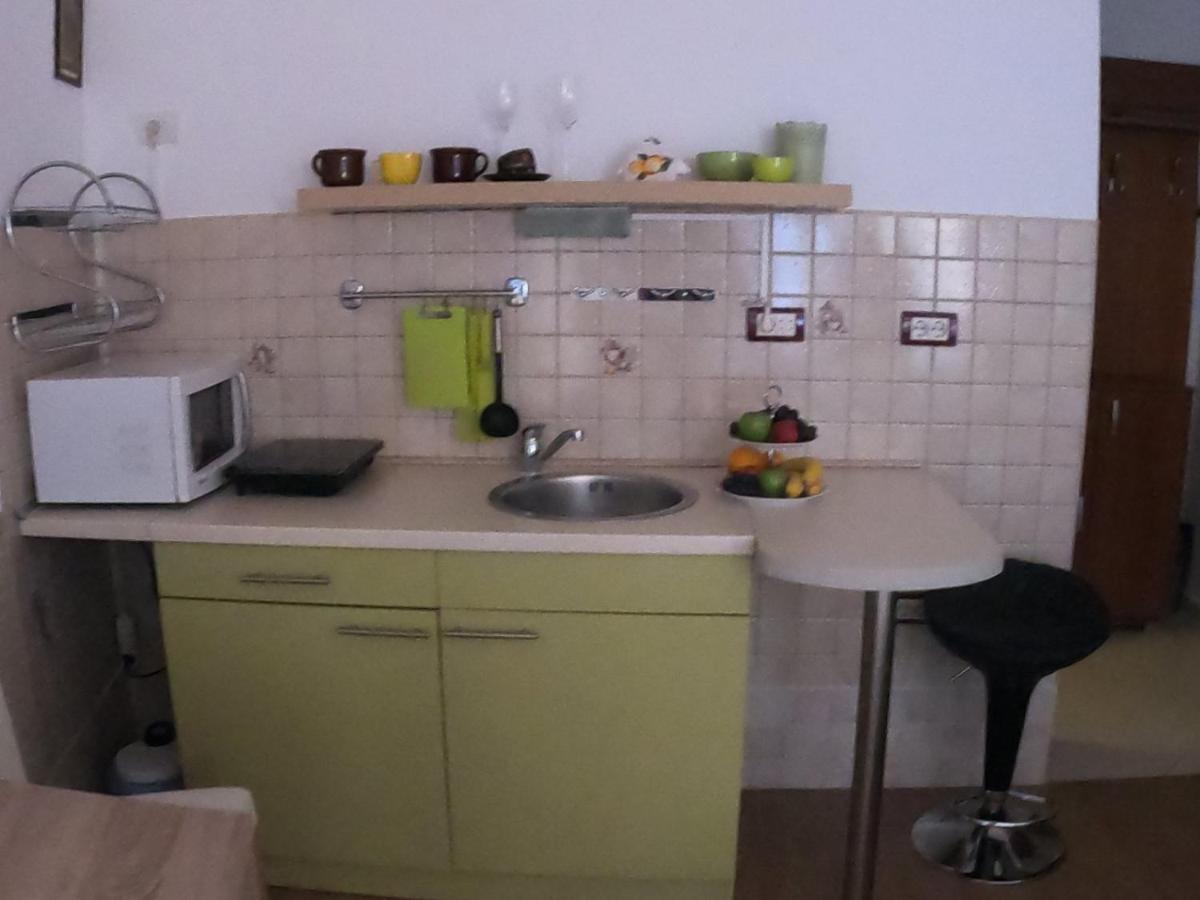 Apartment Tarita Херцег-Нови Экстерьер фото